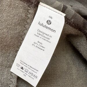 Lululemon Vinyasa MULTIways Camo Scarf